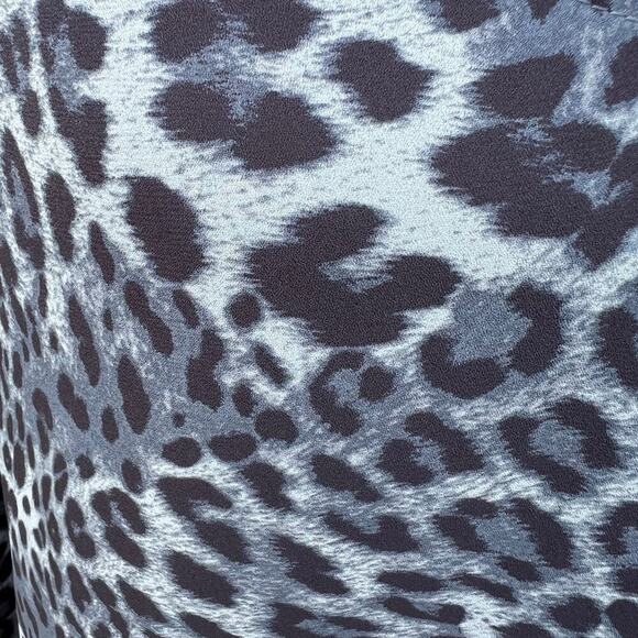 Torrid 3 ( 22-24 3X) women’s spaghetti strap halter/tank top with straps, - Picture 4 of 8